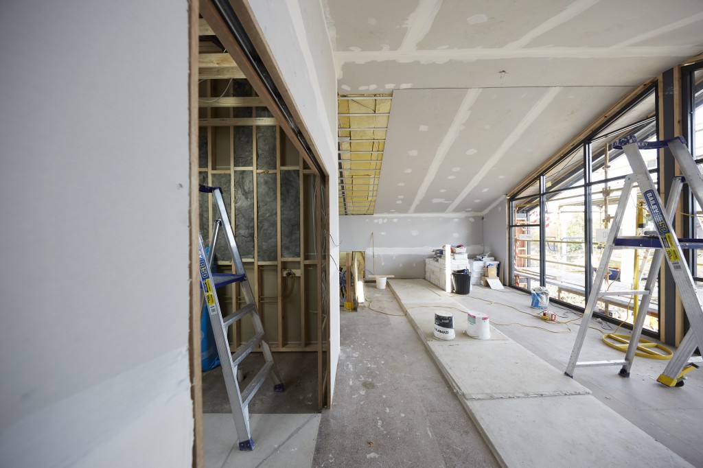 H1 RM6 Bedroom Jason & Sarah-31