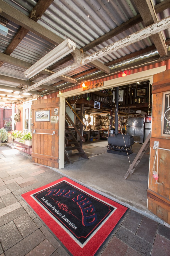 Page 12 Mat Photo_sml